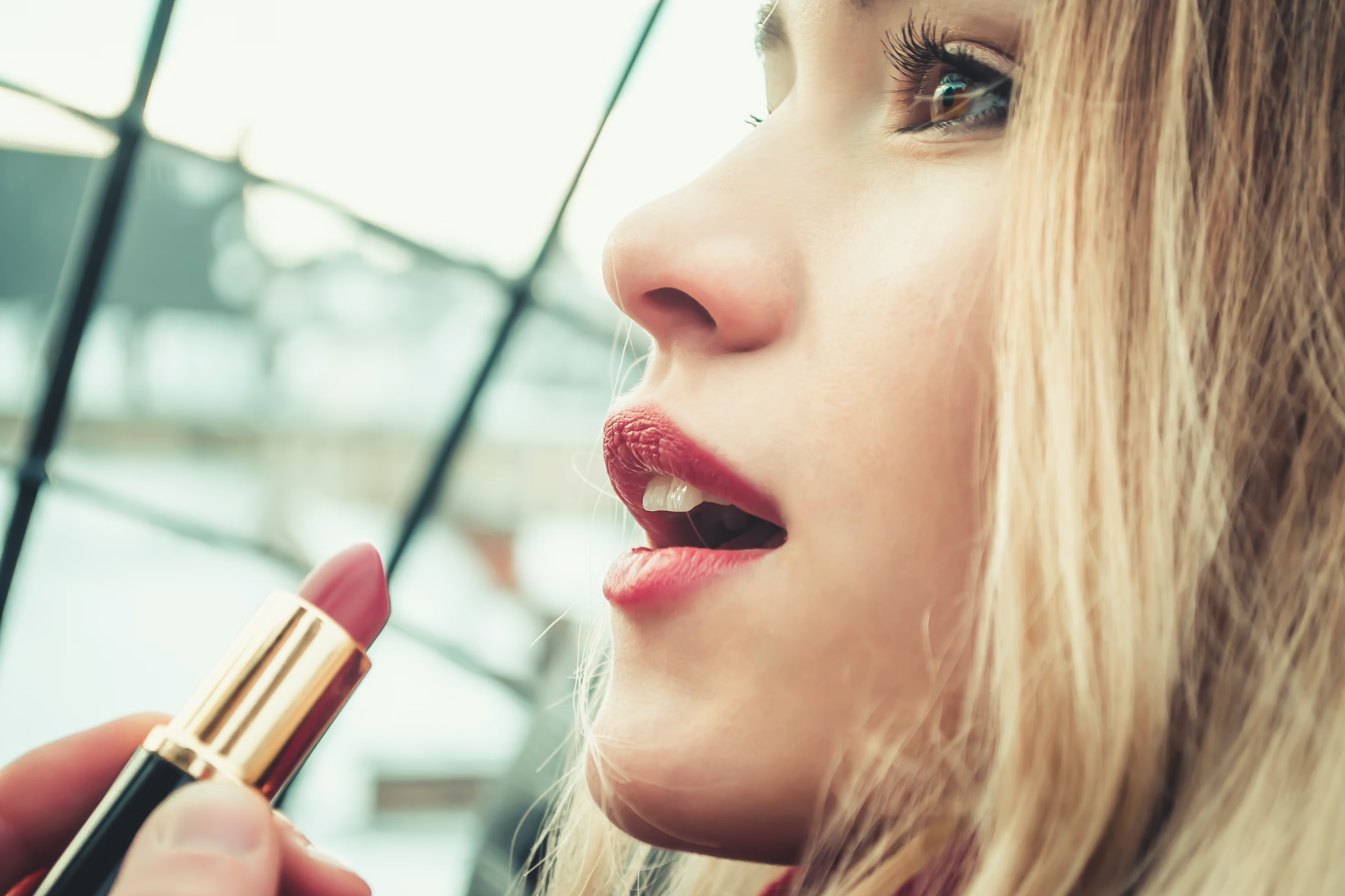 Lipstick Color to Wear Is Best for Your Zodiac Sign